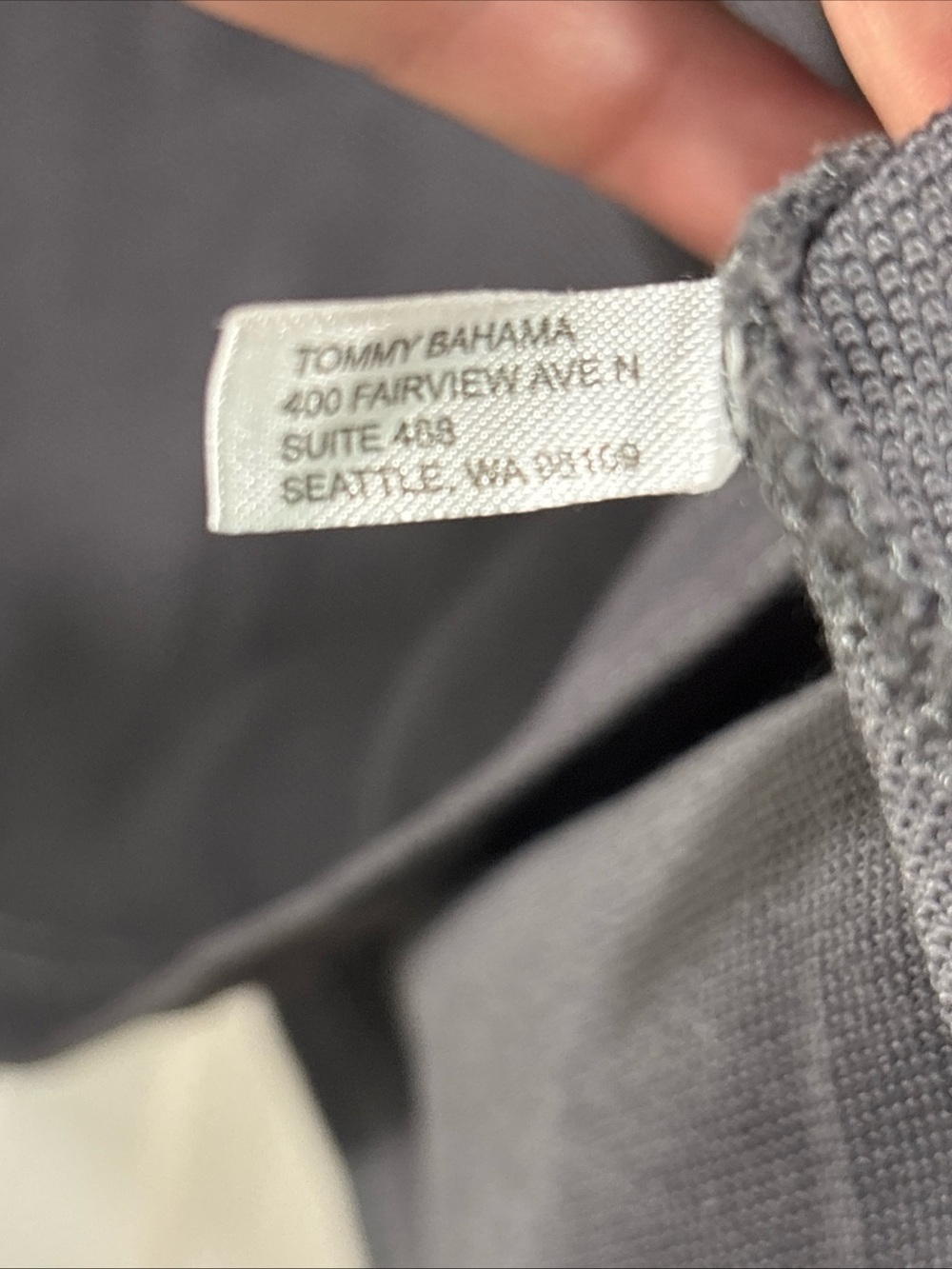 Tommy Bahama Men’s Supima Cotton Polo Size Medium Dark Gray Moisture Wicking EUC - Picture 5 of 6